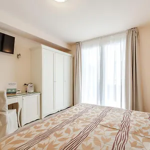 Hotel Hotiday